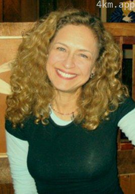 珍妮·伊莱亚斯