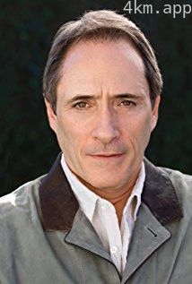 乔治·德尔霍约