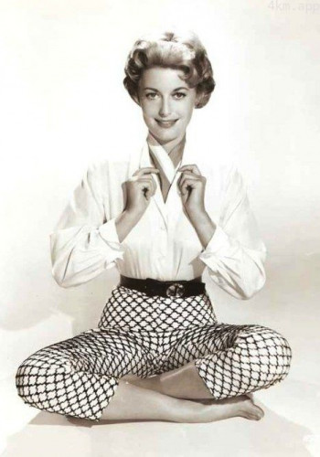 康斯坦丝·陶尔斯