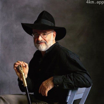 特里·普拉切特