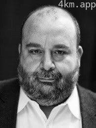 罗杰·内瓦雷斯