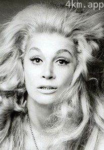 西尔维娅·迈尔斯