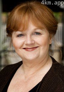 莱斯利·尼科尔