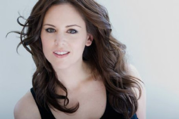 阿尔贝塔·梅尼