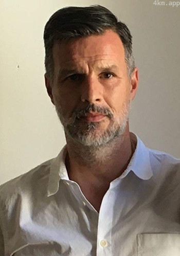 德斯·汉密尔顿