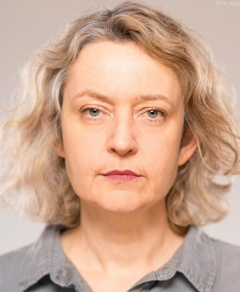 露西·布莱尔斯