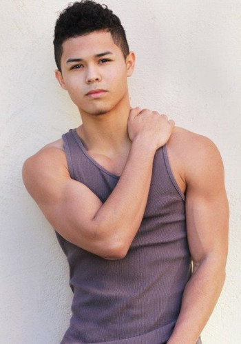 杰瑞米·贝切拉