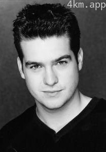 扎卡里·贝内特