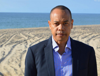 泰隆·米切尔·亨德森