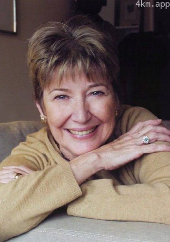 夏洛特·斯图尔特