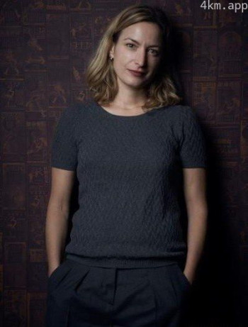 佐伊·R·卡萨维蒂