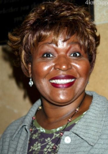 安丽娜·里德·霍尔