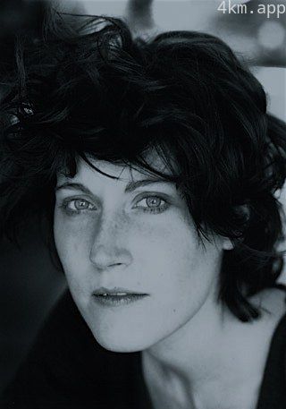 塞利娜·芒维尔