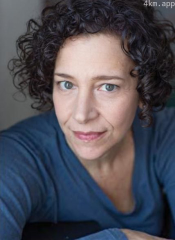 詹妮弗·埃斯特林