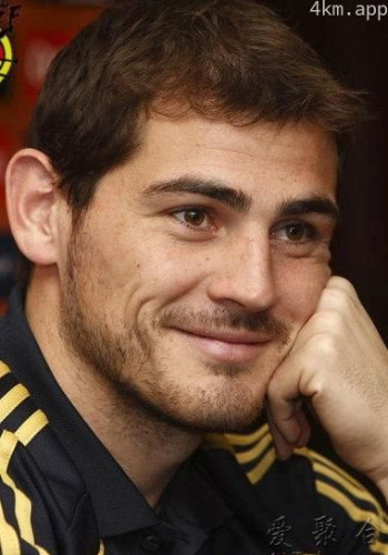 伊克尔·卡西利亚斯