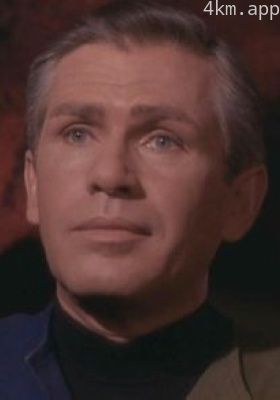 迈克尔·斯特朗