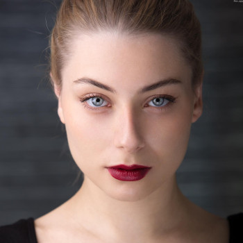 凯莉·安德雷兹-班拉吉