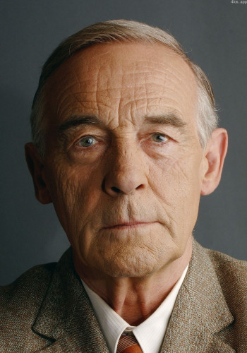 迈克尔·杰斯顿