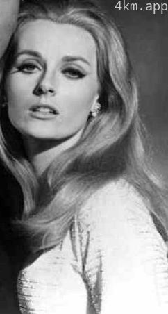 塞莱斯特·亚纳尔