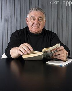 曼努埃尔·卢伦佐