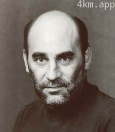 亚诺什·库尔考