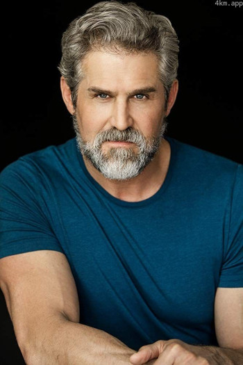 克里斯·赫洛泽