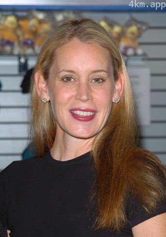 詹妮弗·斯沃巴奇·史密斯