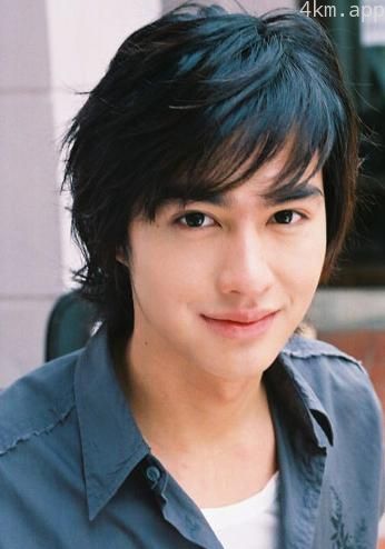 塔文·耀万鹏滚