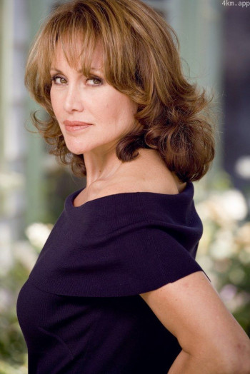 伊莉安娜·亚历山大