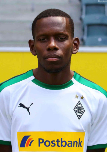 易卜拉希马·特拉奥雷