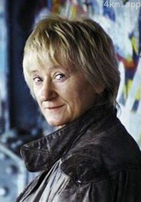 卡门-玛雅·安东尼