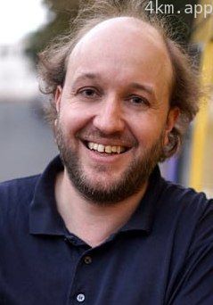 斯特凡·兰帕迪斯