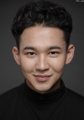 萨努尔詹·苏莱曼诺夫