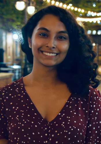 安贾丽·库娜帕内妮