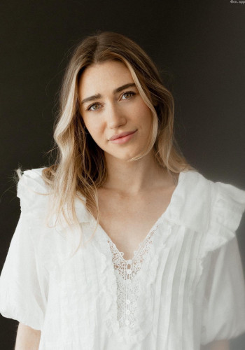 卡米拉·科瓦尔