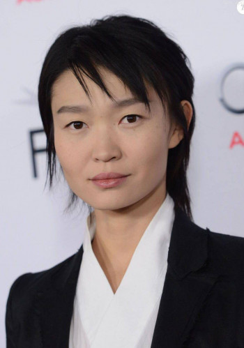 叶夫根尼娅·曼日耶娃