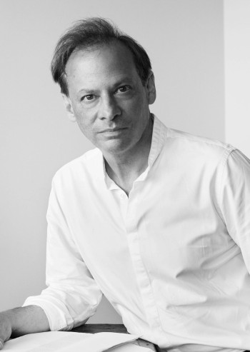 亚当·戈普尼克