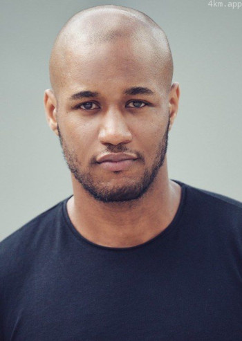 威尔弗里德·卡佩