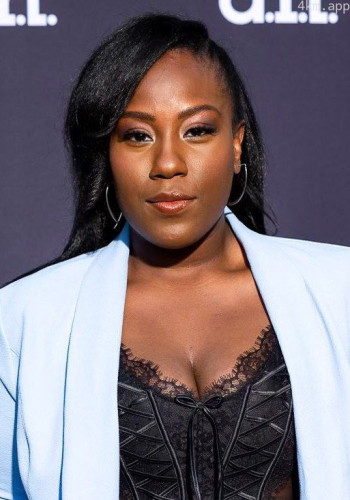 克莉丝特尔·卢卡斯-佩里