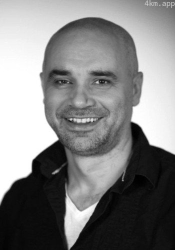 维塔利·比奇尔