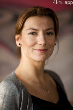 达丽娅·洛伦西