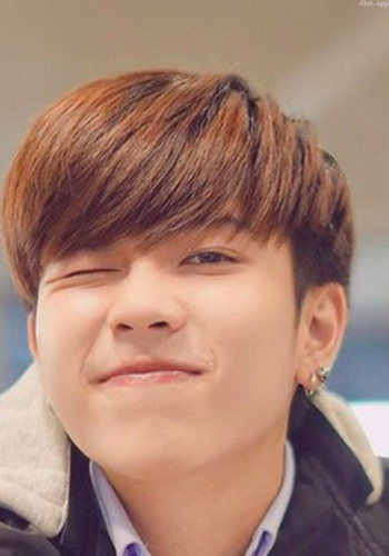 区穆·徹缇尼帕特·洛哈噶容格