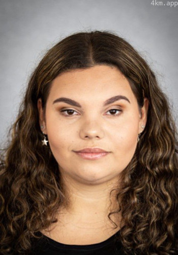 卡尔塔尼亚·梅纳德