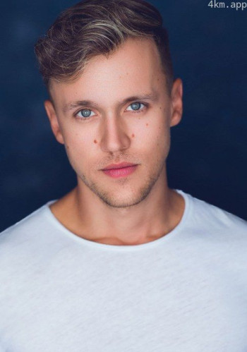 德里克·约翰逊