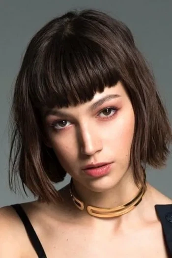 乌苏拉·科尔维罗