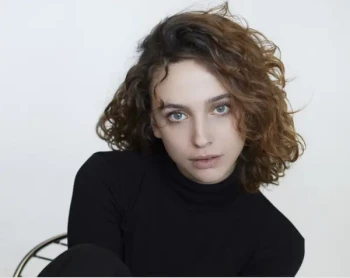 爱丽丝·卢帕雷利