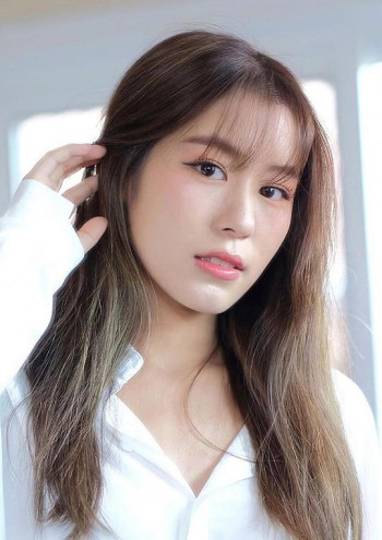 娜妲阿芮查·布拉帕吉迪