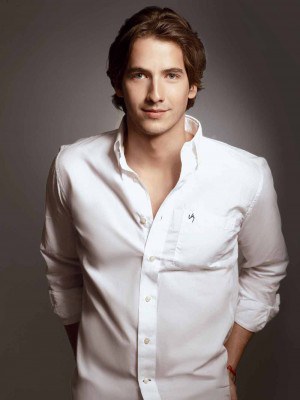 卡洛斯·托雷斯