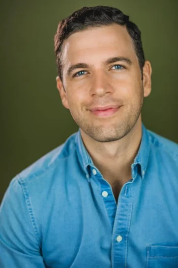 扎克·罗比达斯