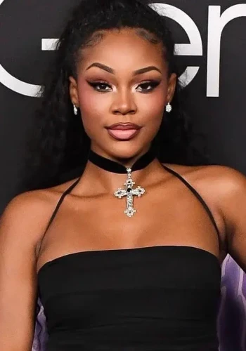 克丽丝塔·娜赛尔